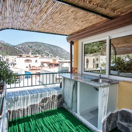 Casa Desiree * Canneto (Lipari)